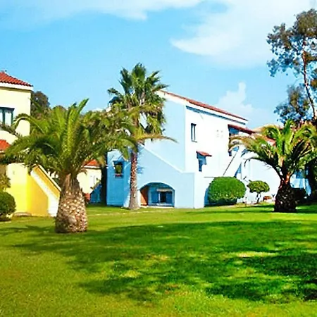 Apartmán In With A Shared Pool